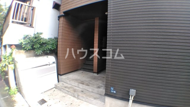 2/30 外観