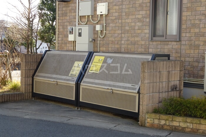 15/16 駐車場