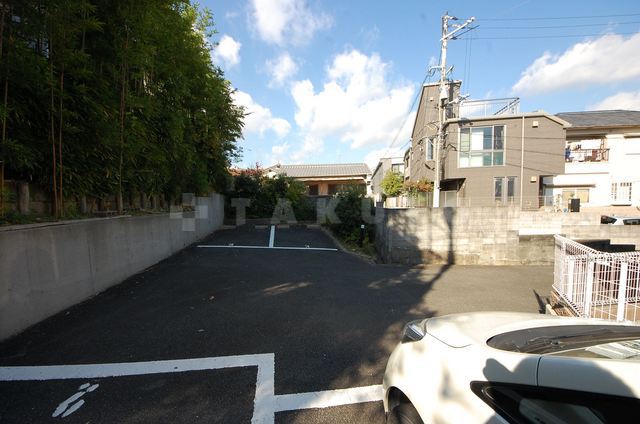 17/24 駐車場