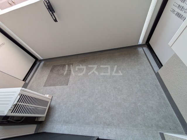 20/30 バルコニー