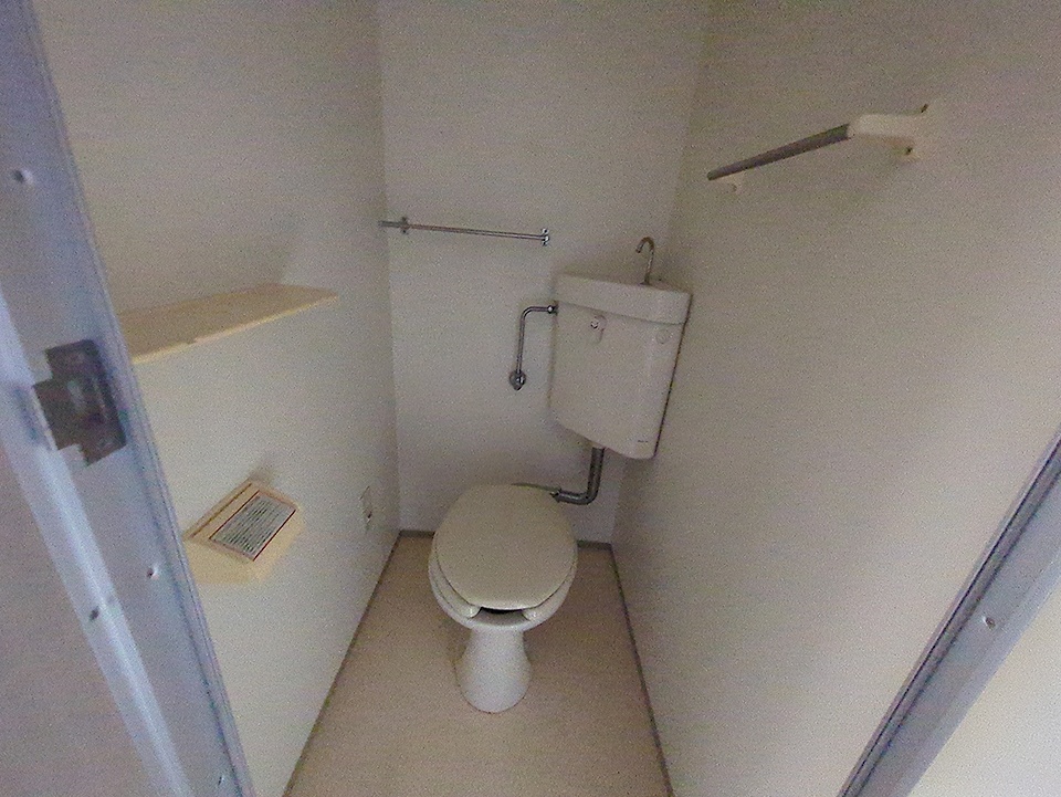 16/30 トイレ
