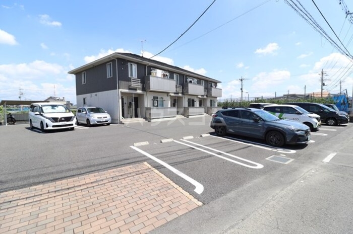 22/30 駐車場