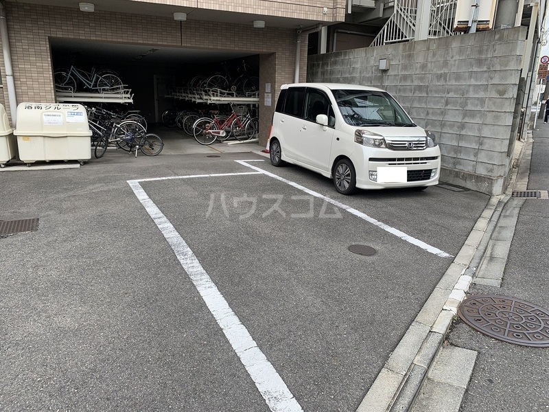 20/22 駐車場