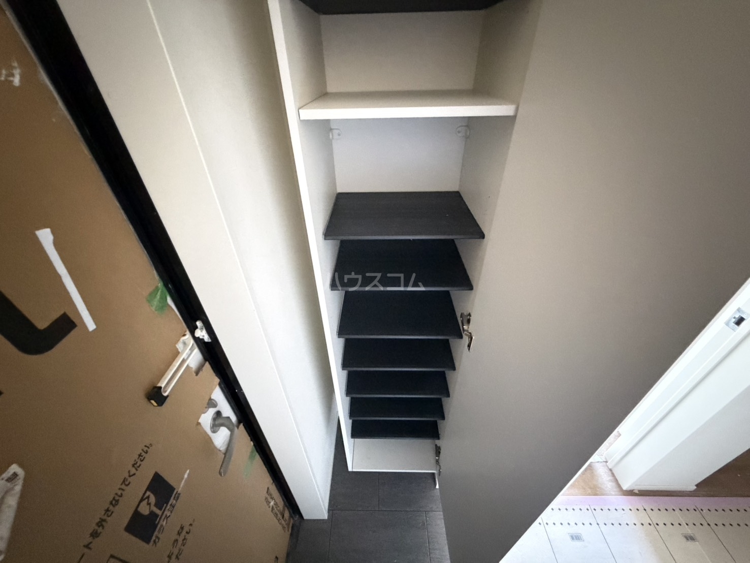 15/30 玄関