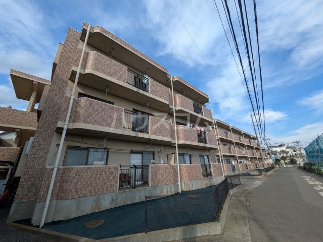 2/30 外観