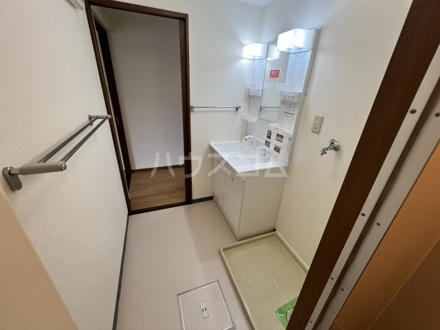22/30 洗面