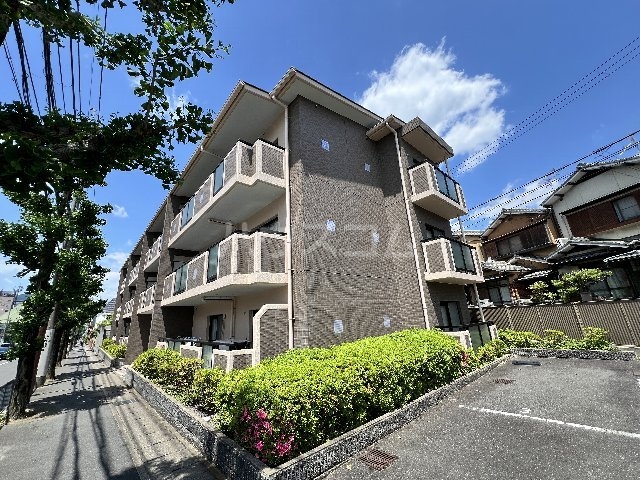 2/30 外観