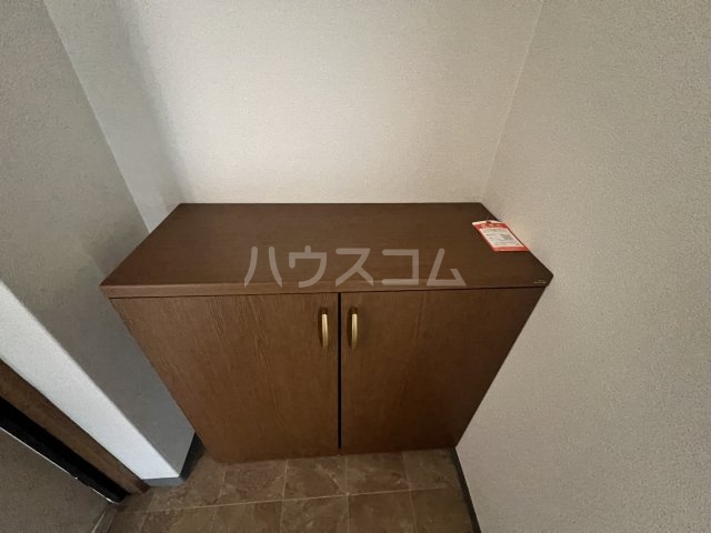13/30 収納