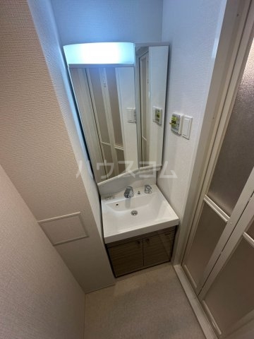 14/30 洗面