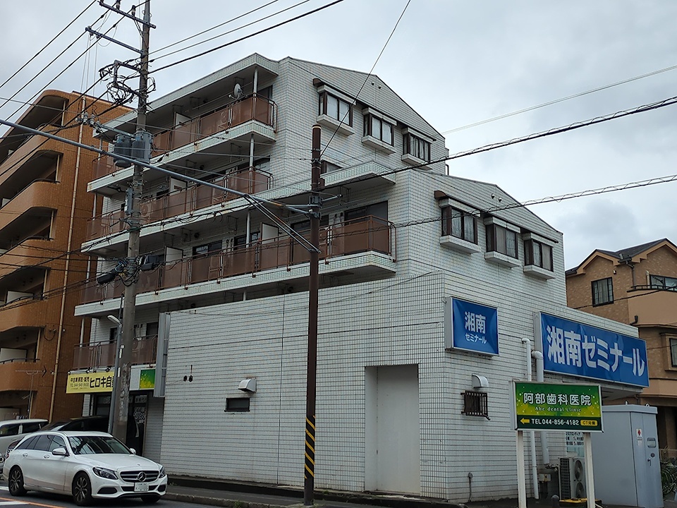 2/30 外観