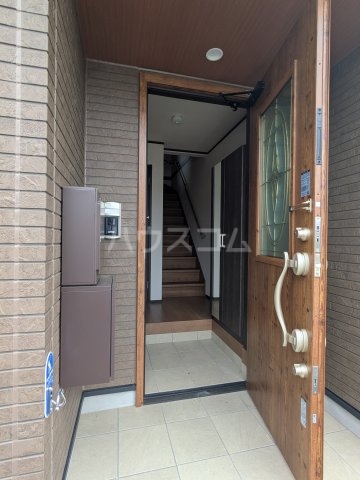 17/30 玄関