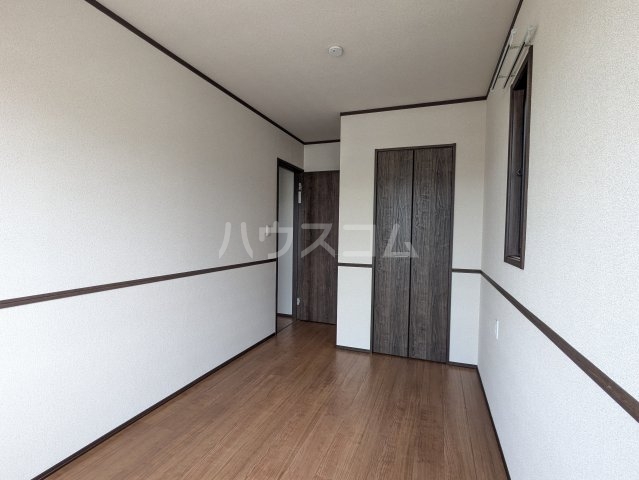 13/30 寝室