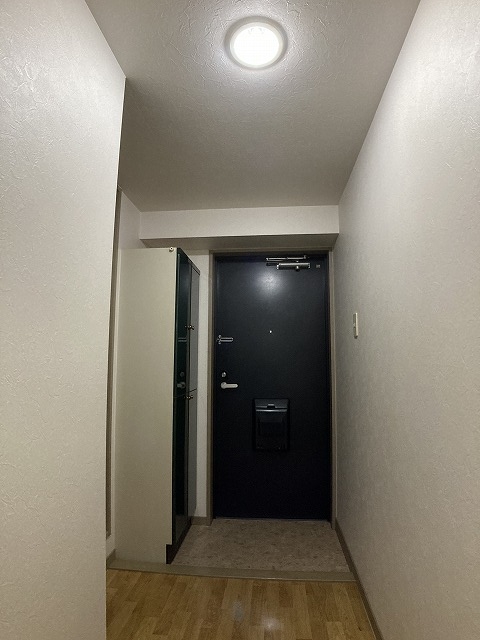 13/30 玄関