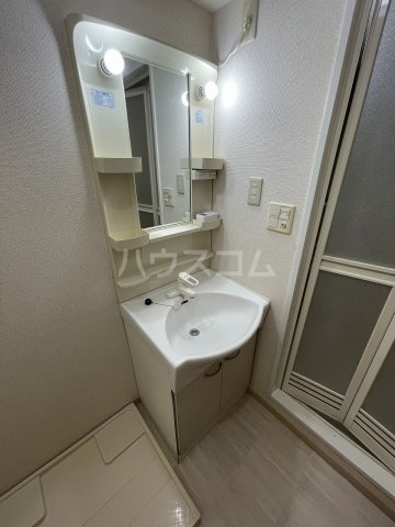 13/30 洗面