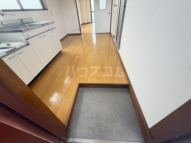 5/23 玄関