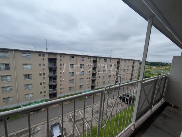20/30 バルコニー