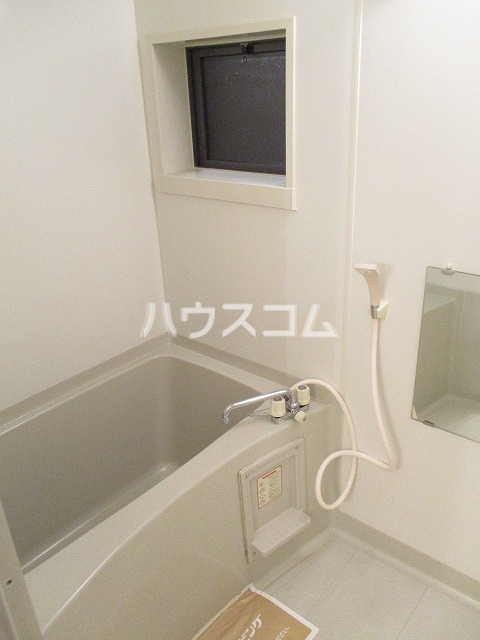 13/30 浴室