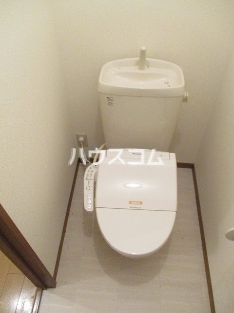 16/30 トイレ