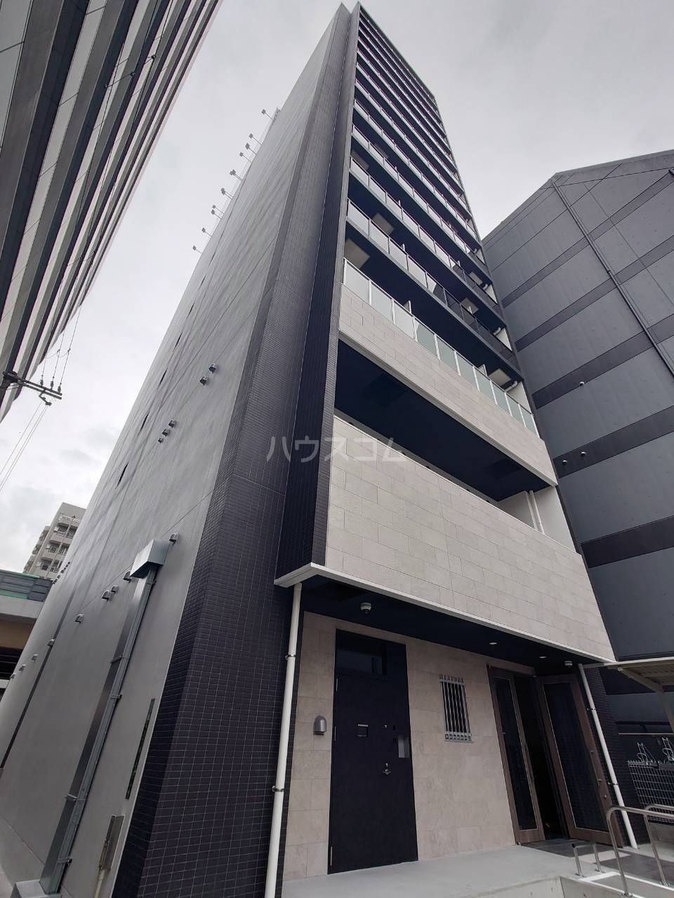 2/30 外観