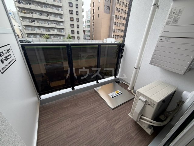 21/30 バルコニー