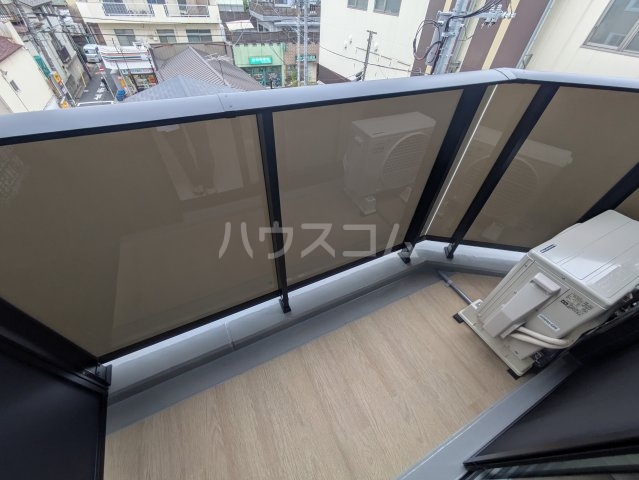 18/30 バルコニー