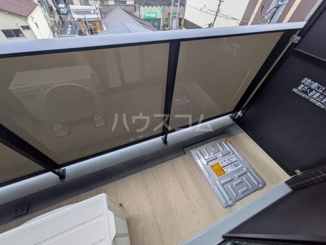 19/30 バルコニー