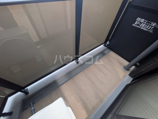 17/30 バルコニー