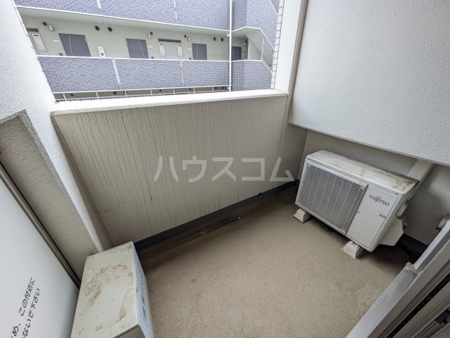 20/30 バルコニー