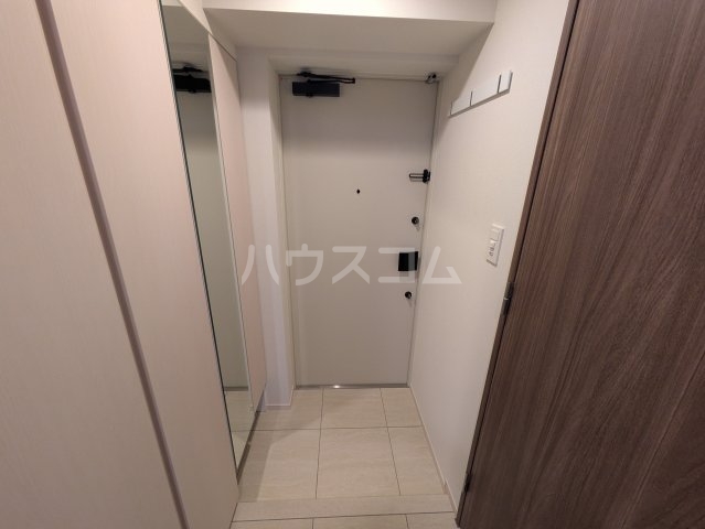 13/30 玄関