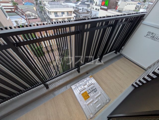 20/30 バルコニー