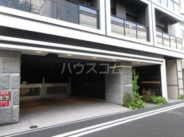 16/26 エントランス