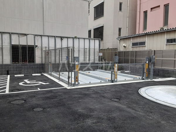 26/30 駐車場