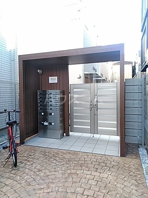 2/30 外観