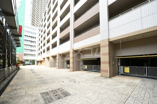 20/26 駐車場