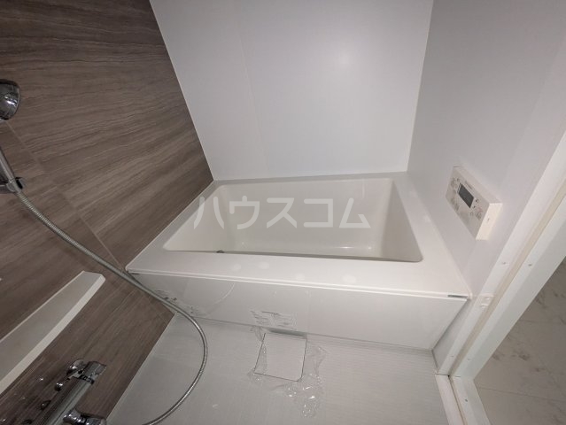 14/30 浴室