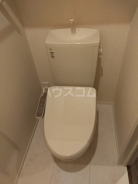 13/30 トイレ