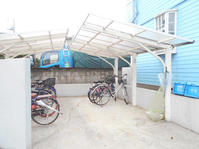 22/30 駐車場