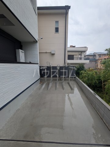 25/30 駐車場