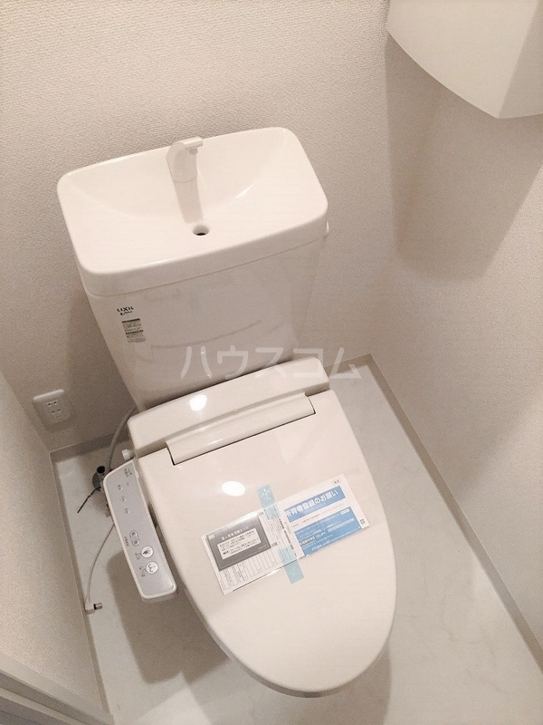 16/27 トイレ