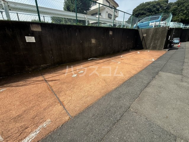 29/30 駐車場