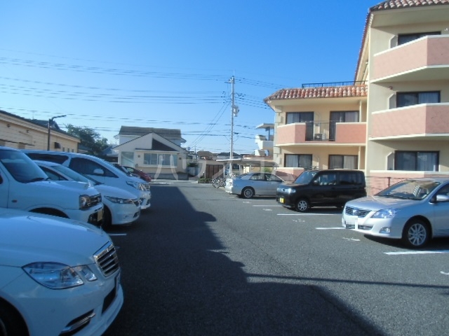 3/12 駐車場
