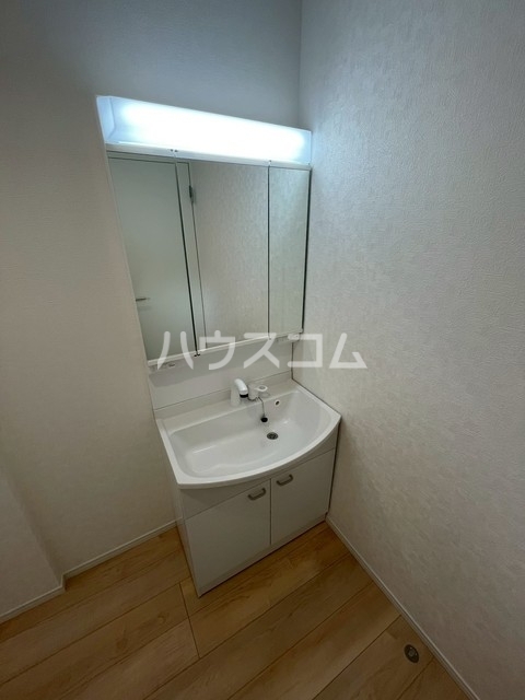 13/27 洗面