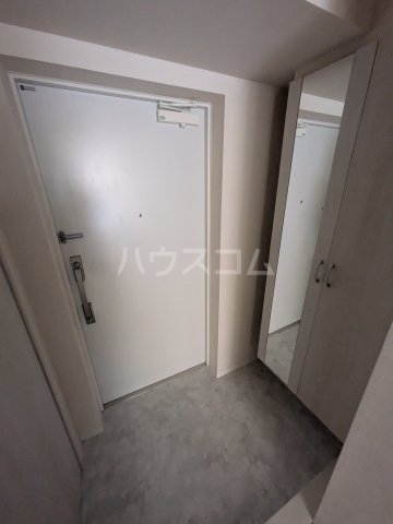 13/30 玄関