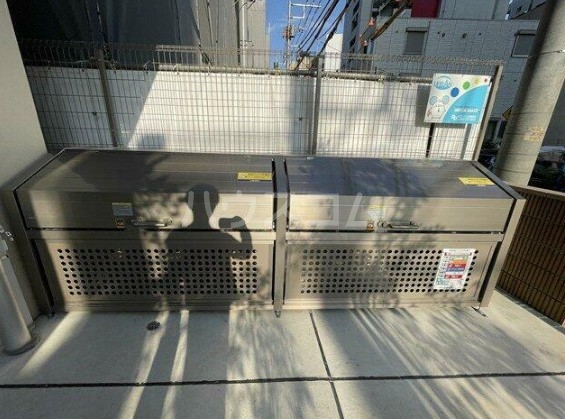 2/3 駐車場
