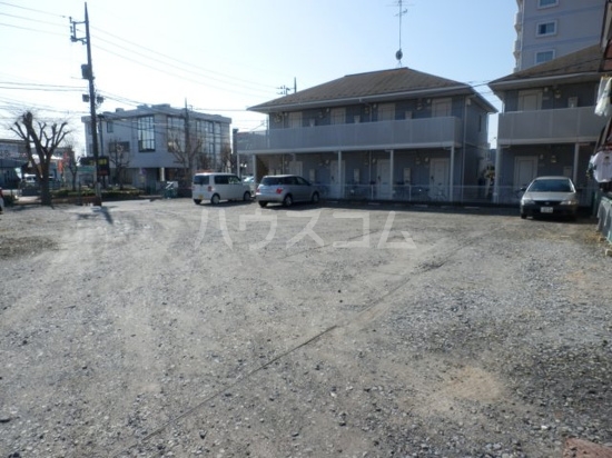 25/29 駐車場