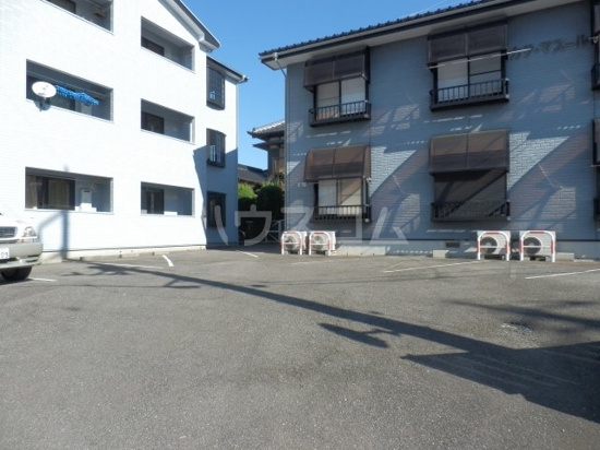 29/30 駐車場