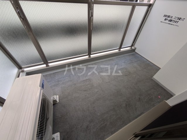 19/30 バルコニー