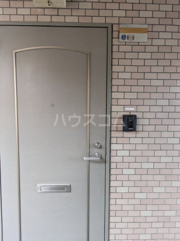 13/23 玄関