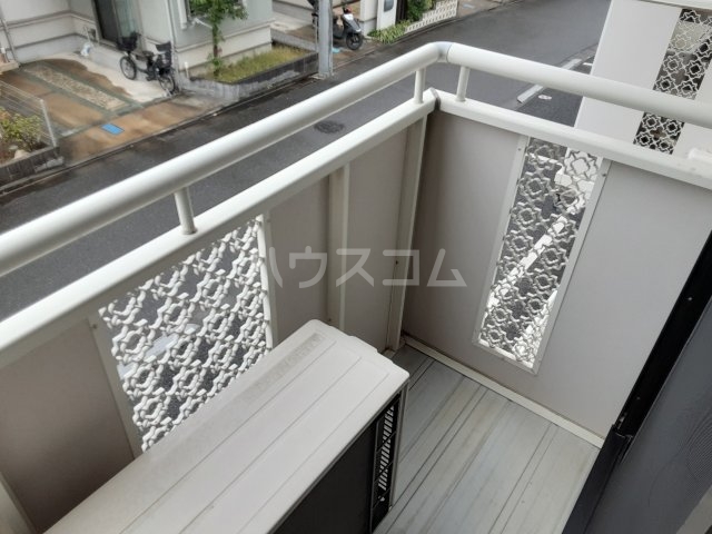 13/22 バルコニー