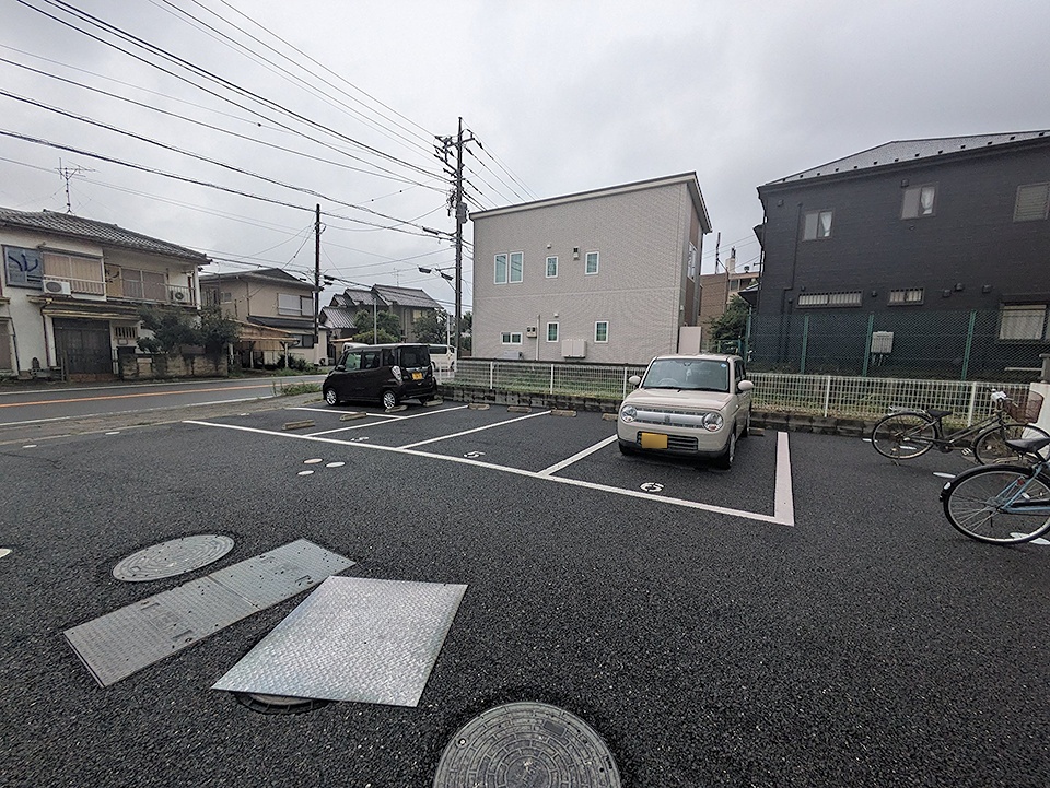22/30 駐車場